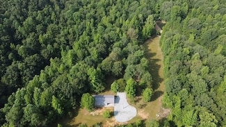 3412 Dogwood Rd, Hurricane Mills, TN 37078
