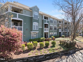 1121 Parkridge Ln Unit 207, Raleigh, NC 27605