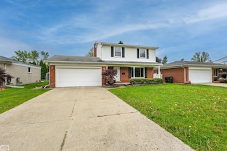 33519 Groth Dr, Sterling Heights, MI 48312