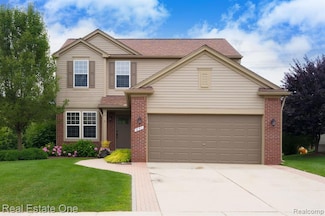 851 Deer Run Lake Rd, Holly, MI 48442