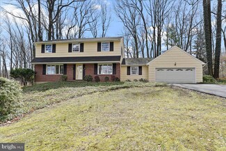 16 Jenkins Dr, Downingtown, PA 19335