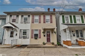 1106 3rd St, Catasauqua, PA 18032