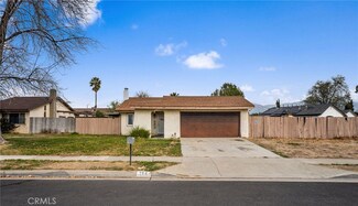 794 W Bohnert Ave, Rialto, CA 92377