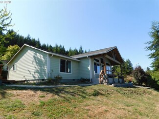 52466 Old Broadbent Rd, Myrtle Point, OR 97458
