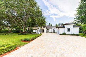 5990 SW 97th St, Miami, FL 33156