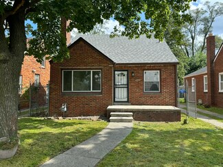18320 Grandville Ave, Detroit, MI 48219