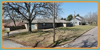 329 S Morrison Dr, Ada, OK 74820