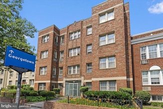 3028 Wisconsin Ave NW Unit 402, Washington, DC 20016