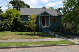 2212 Iron St, Bellingham, WA 98225