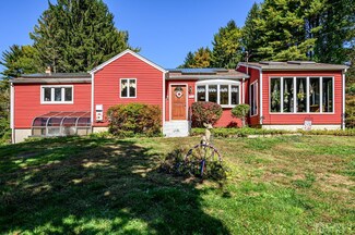 54 Fords Rd, Randolph, NJ 07869