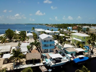 1313 Calder Rd, Key Largo, FL 33037