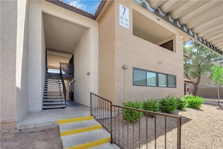 2451 N Rainbow Blvd Unit 2043, Las Vegas, NV 89108