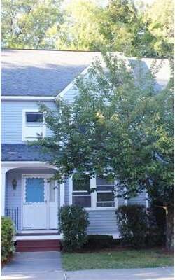 97 Forest St Unit 4, Lowell, MA 01851