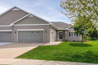 841 Cheshire Castle Way Unit 1, Verona, WI 53593