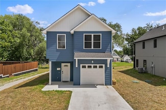 621 S Whitmer St, Richmond, MO 64085