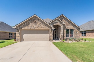 3905 Hunter Peak Rd, Roanoke, TX 76262