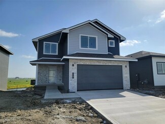 1141 NW Sproul Dr, Waukee, IA 50263