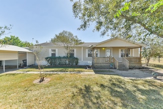 38931 Addie Gee Rd, Hempstead, TX 77445