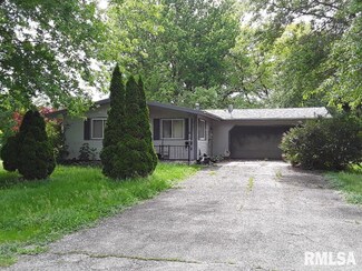 505 NW 8th Ave, Aledo, IL 61231