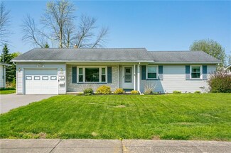 414 Mount Ridge Cir, Rochester, NY 14616