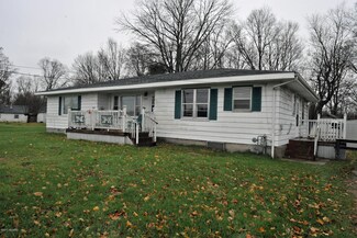 4696 Hipps Hollow Rd, Eau Claire, MI 49111