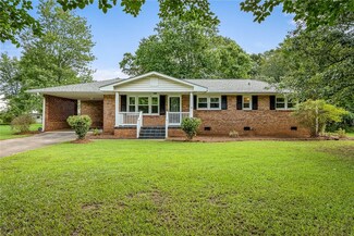 2503 Linmar Cir, Anderson, SC 29621
