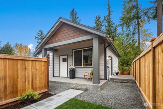 1418 SW 122nd St Unit 7C, Seattle, WA 98146
