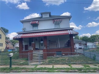 1000 W 1st St, Grindstone, PA 15442