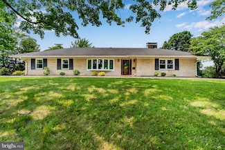 106 Locust Way, Carlisle, PA 17015
