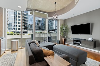 301 Demonbreun St Unit 908, Nashville, TN 37201