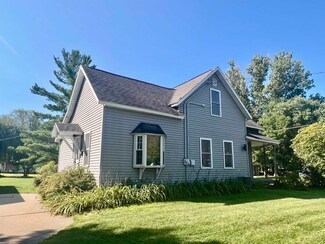 601 Wadleigh St, Stevens Point, WI 54481