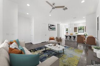 914 N Olive St, San Antonio, TX 78202
