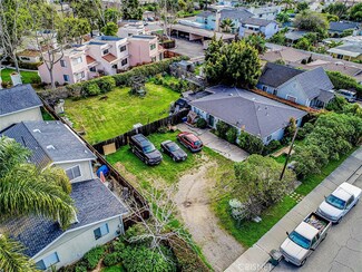 4716 7th St, Carpinteria, CA 93013