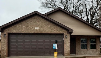 1402 W 11th St, North Little Rock, AR 72114