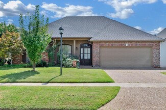 9222 Oakley Dr, Shreveport, LA 71115
