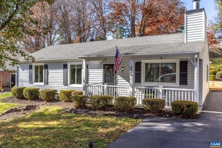 540 Woodmont Dr, Charlottesville, VA 22901