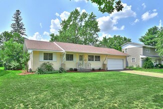 5001 78th Ln N, Brooklyn Park, MN 55443