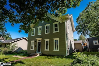 503 4th St, Traer, IA 50675