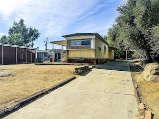 640 Apache Rd, Perris, CA 92570