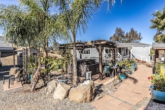 8081 Popely Pass Dr, Corona, CA 92883