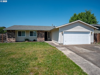 841 NE Kathryn St, Hillsboro, OR 97124