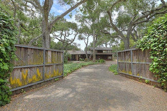 2165 Veloz Dr, Santa Barbara, CA 93108