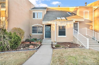 2894 S Ursula St, Aurora, CO 80014