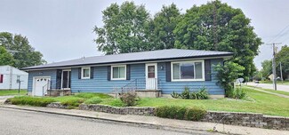 46 E Poplar St, Albion, IL 62806