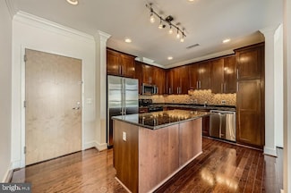 2772 Lighthouse Point E Unit 301, Baltimore, MD 21224