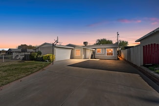 1250 E Avenue R-3, Palmdale, CA 93550