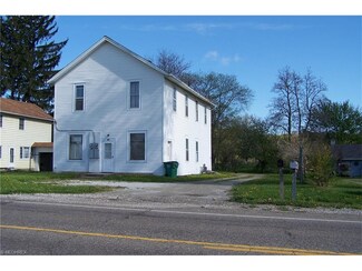 377 E Main St, West Farmington, OH 44491