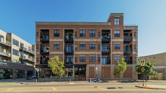 651 N Milwaukee Ave Unit 304, Chicago, IL 60642