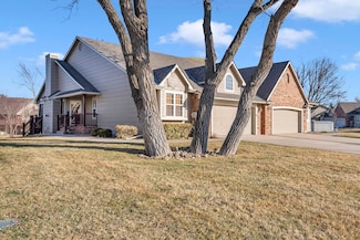 2353 N Lighthouse Cove, Wichita, KS 67205