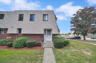 71 Beekman Dr, Agawam, MA 01001